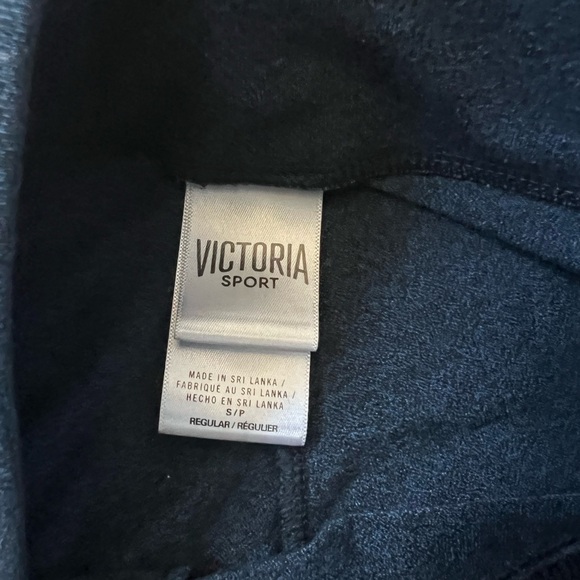 VICTORIA’S SECRET SPORT WOMEN’S EVERYWHERE CROSSOVER SLIM BOOT PANT NAVY BLUE - Picture 5 of 11